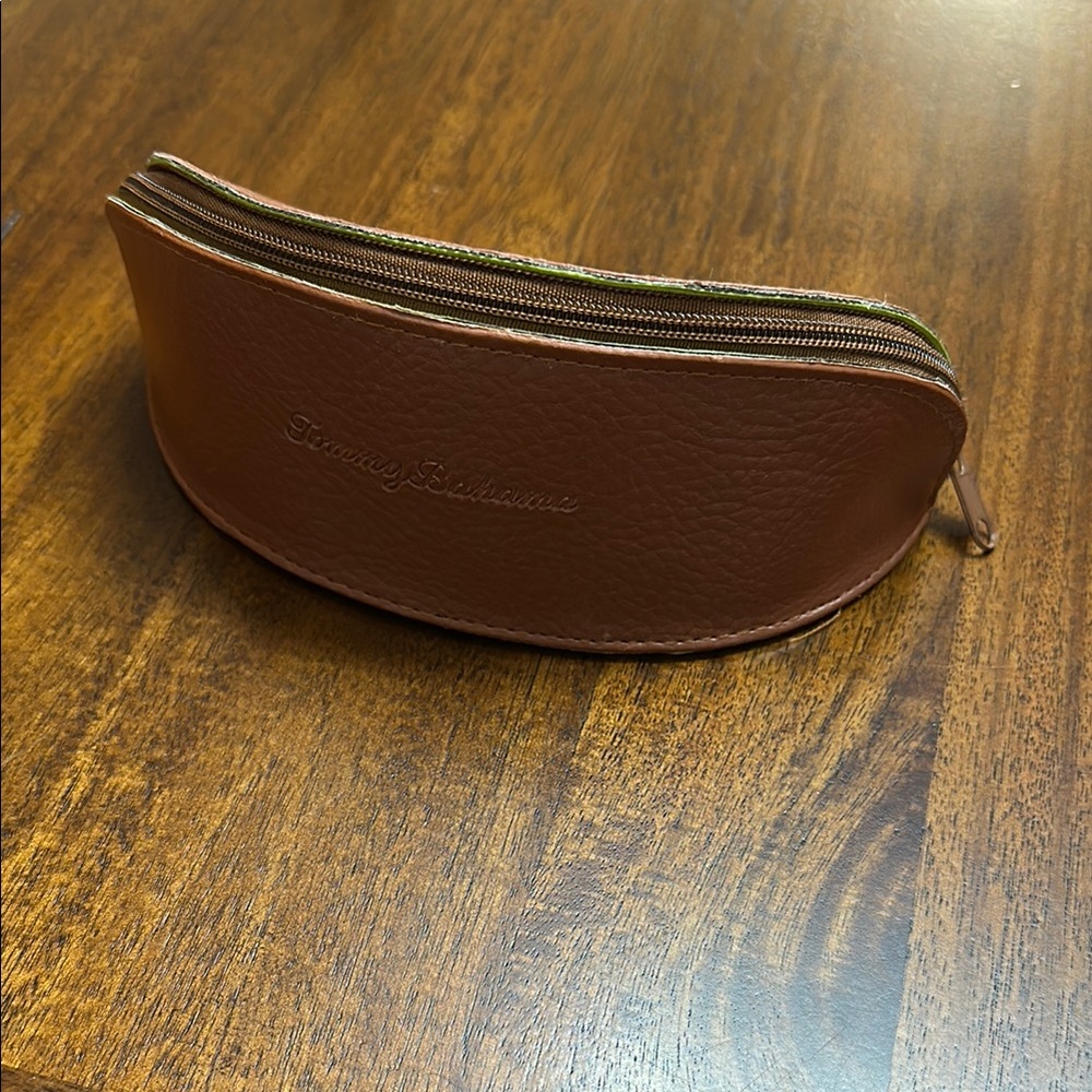 Tommy Bahama Light Brown Leather Men's Sunglasses Case